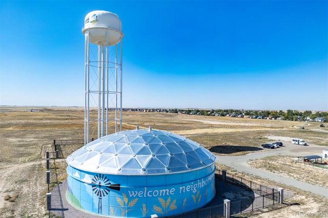 46553 Avery Lane, Bennett, CO 80102