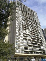 6 Horizon 2205, Fort Lee, NJ 07024
