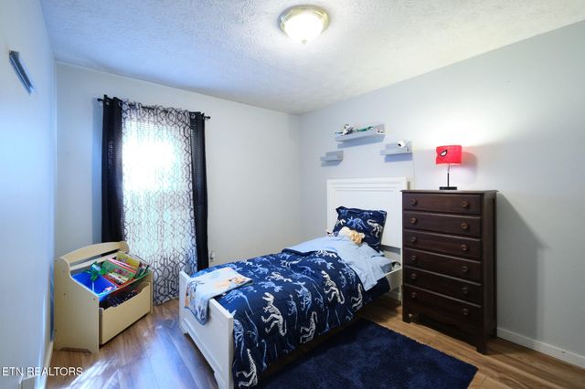 101 Greenbriar Lane, Oak Ridge, TN 37830