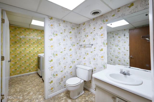 101 Greenbriar Lane, Oak Ridge, TN 37830