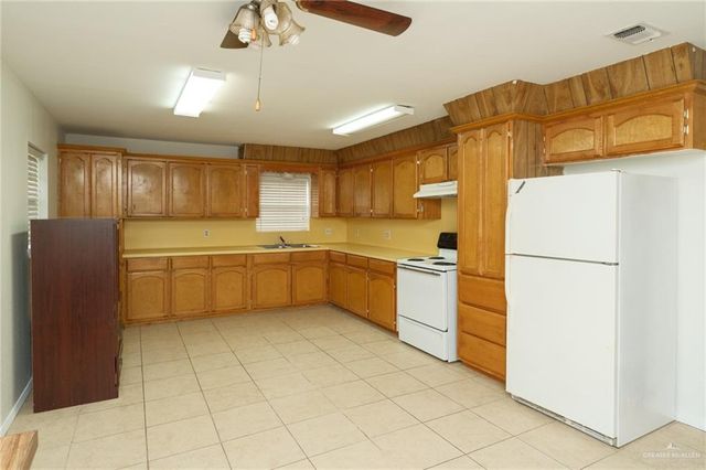 2841 Tamarack Avenue, Mcallen, TX 78501