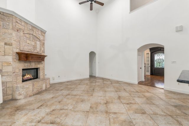 1803 Pintail Parkway, Euless, TX 76039