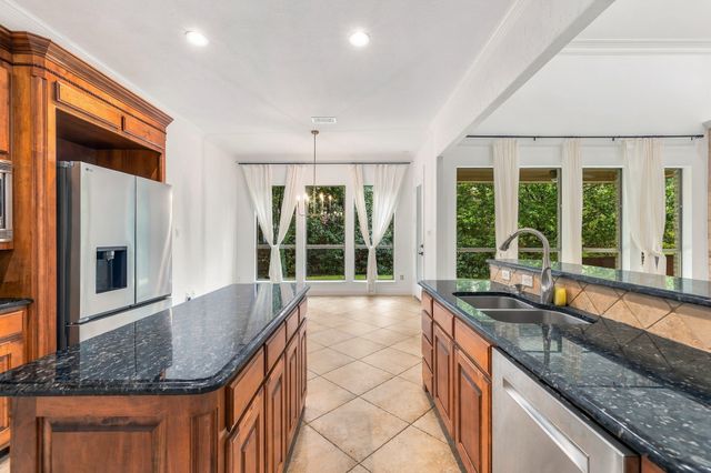 1803 Pintail Parkway, Euless, TX 76039