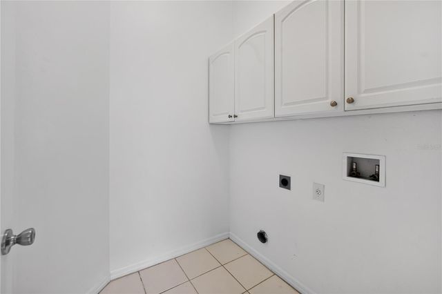 1461 LAKE SHORE RANCH DRIVE, Seffner, FL 33584