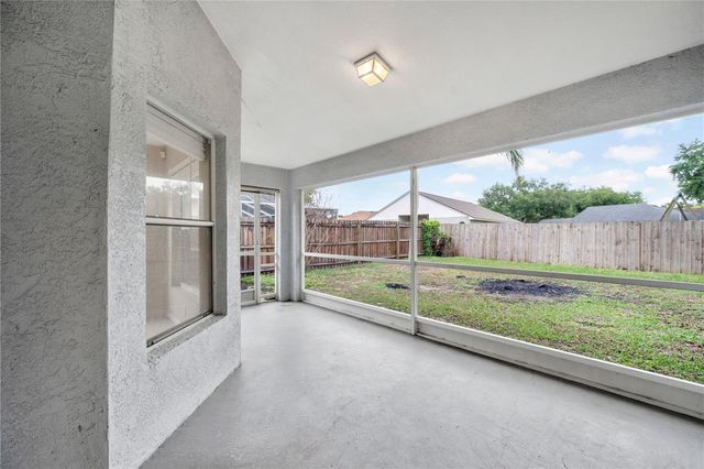 1461 LAKE SHORE RANCH DRIVE, Seffner, FL 33584