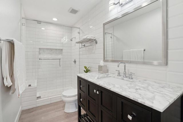 10 Padron Way, Rancho Mirage, CA 92270