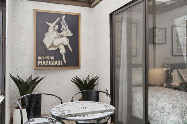 10 Padron Way, Rancho Mirage, CA 92270