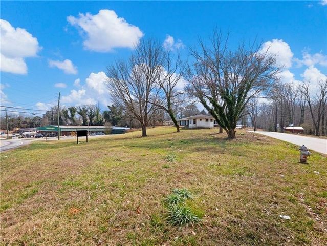 2511 Dana Drive, Gainesville, GA 30507