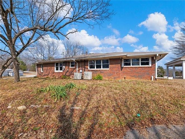 2511 Dana Drive, Gainesville, GA 30507