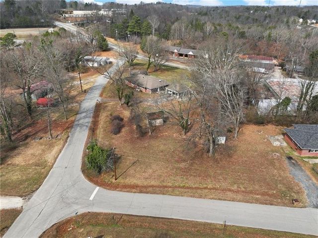 2511 Dana Drive, Gainesville, GA 30507