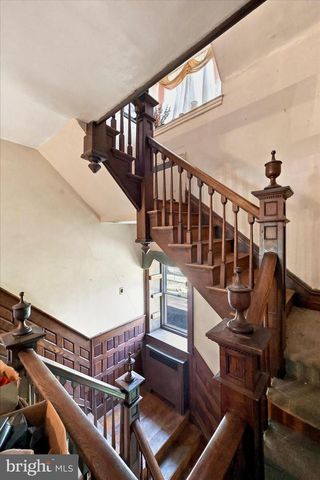 102 E CLIVEDEN ST, Philadelphia, PA 19119