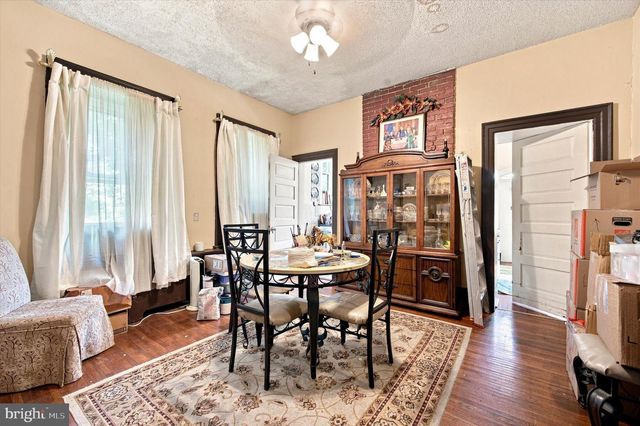 102 E CLIVEDEN ST, Philadelphia, PA 19119