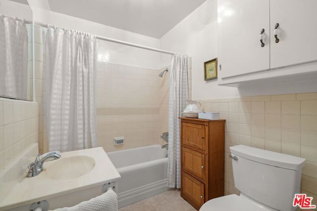 4728 Farmdale Avenue, Valley Village, CA 91602