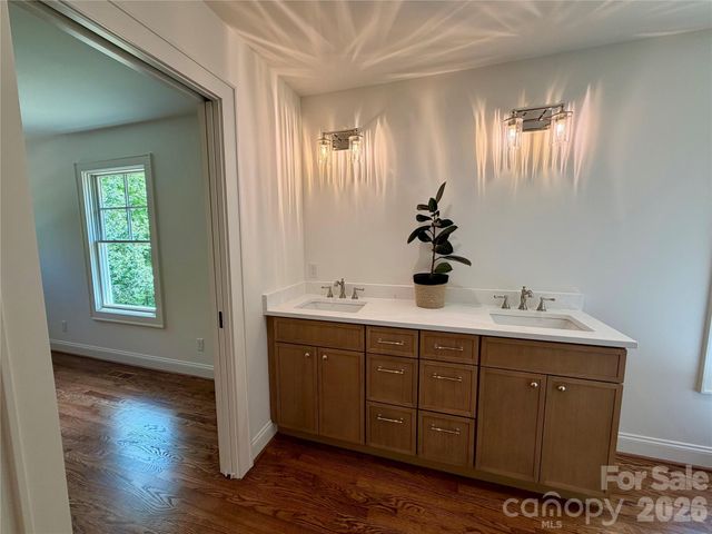 316 Big Raven Lane, Saluda, NC 28773