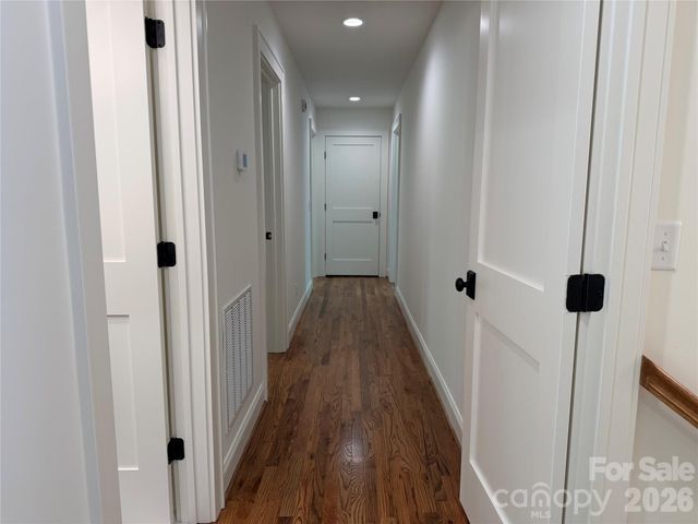316 Big Raven Lane, Saluda, NC 28773