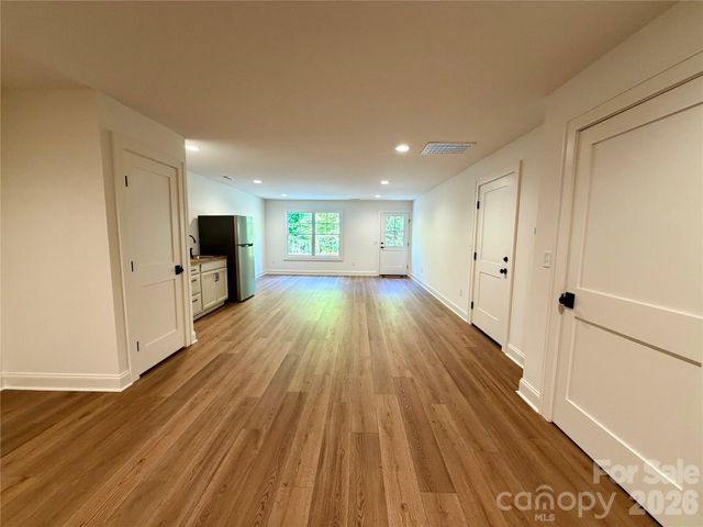 316 Big Raven Lane, Saluda, NC 28773