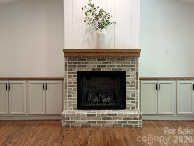316 Big Raven Lane, Saluda, NC 28773