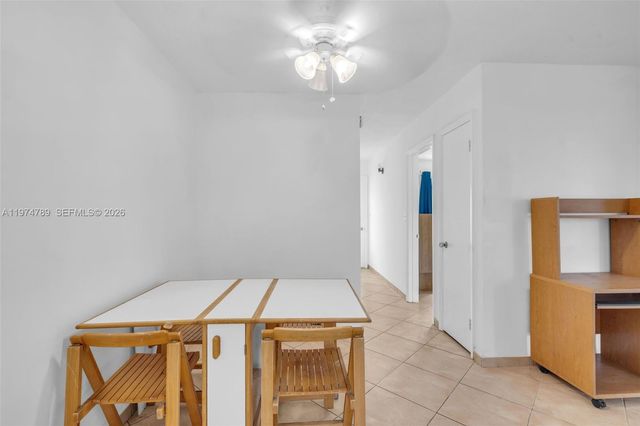 17050 NE 14th Avenue 106, Miami, FL 33162