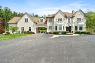 380-382 Lape Road, Schodack, NY 12123