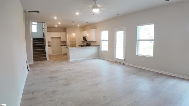 504 Cedar Valley Drive, Piedmont, SC 29673
