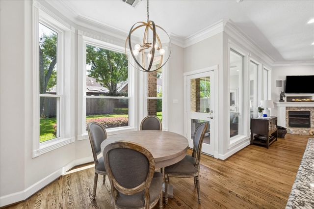 7923 N Wellington Court, Houston, TX 77055