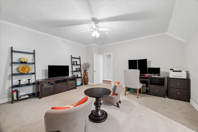 7923 N Wellington Court, Houston, TX 77055