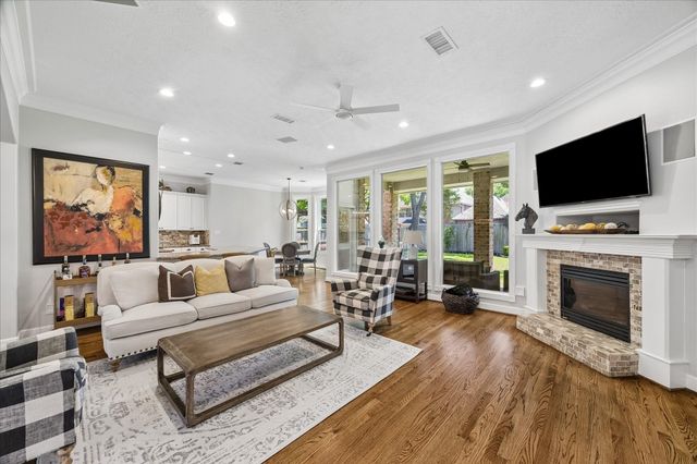 7923 N Wellington Court, Houston, TX 77055