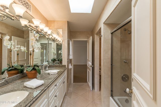 7500 E MCCORMICK Parkway 5, Scottsdale, AZ 85258