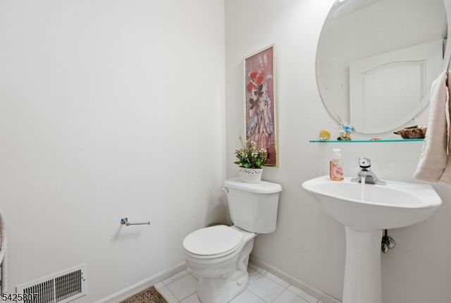 1503 Pisaniello Ct, South Plainfield Boro, NJ 07080