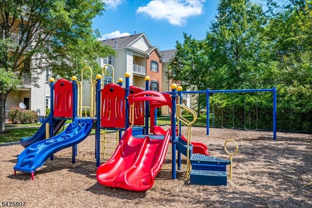 1503 Pisaniello Ct, South Plainfield Boro, NJ 07080