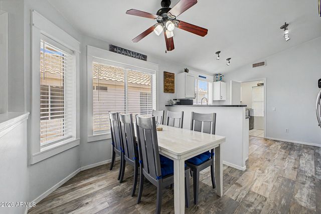 1052 N BOGLE Avenue, Chandler, AZ 85225
