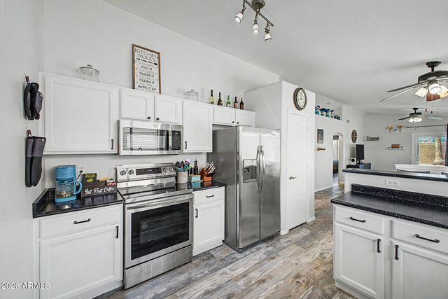 1052 N BOGLE Avenue, Chandler, AZ 85225