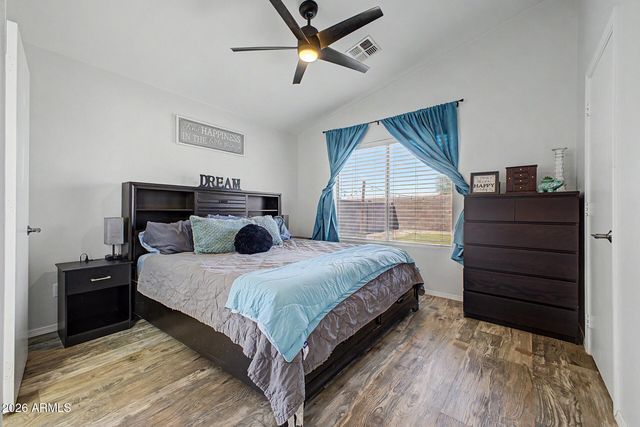 1052 N BOGLE Avenue, Chandler, AZ 85225
