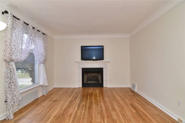 1575 Lander Road, Mayfield Heights, OH 44124