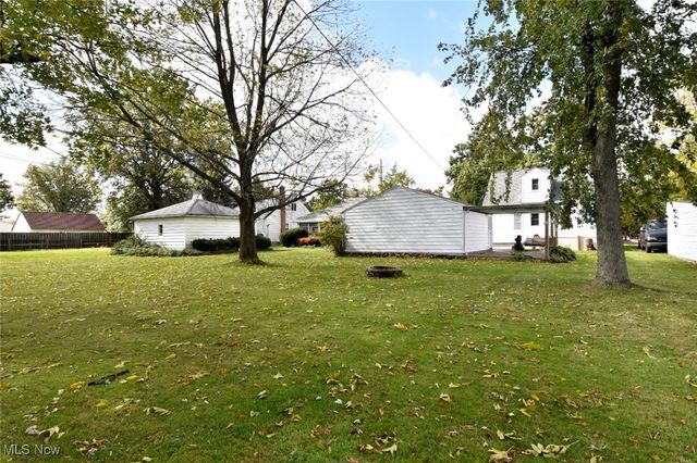 1575 Lander Road, Mayfield Heights, OH 44124