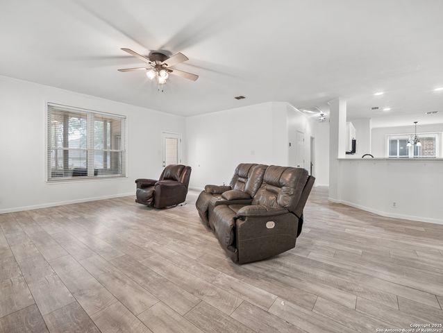 4631 Eldon Run, San Antonio, TX 78247