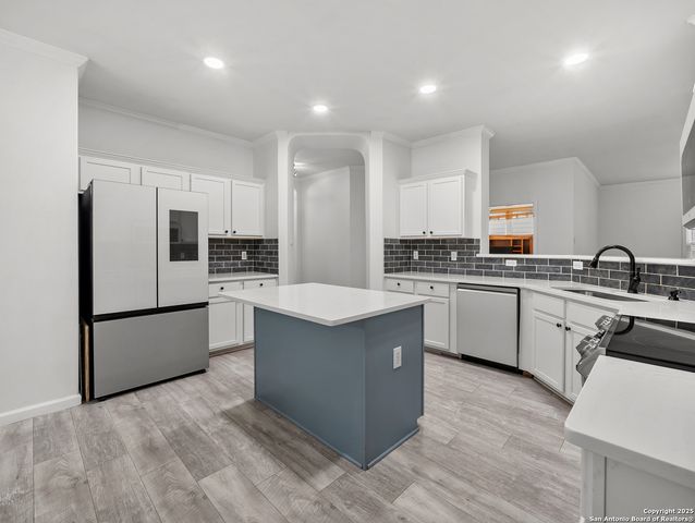 4631 Eldon Run, San Antonio, TX 78247