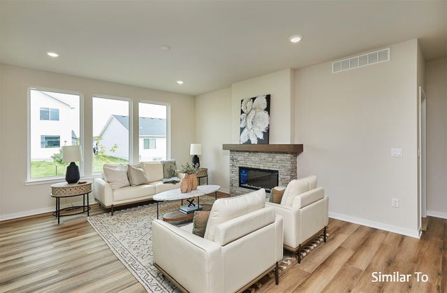 16611 Deerview Drive, Urbandale, IA 50323