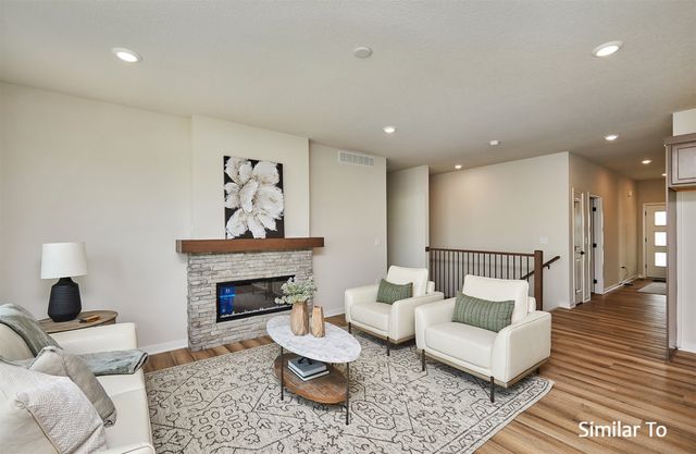 16611 Deerview Drive, Urbandale, IA 50323