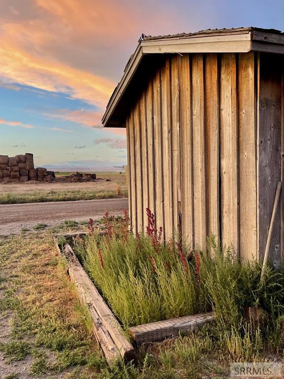 Image 37 of property listing at 2398 N 400 E, Monteview, ID 83435