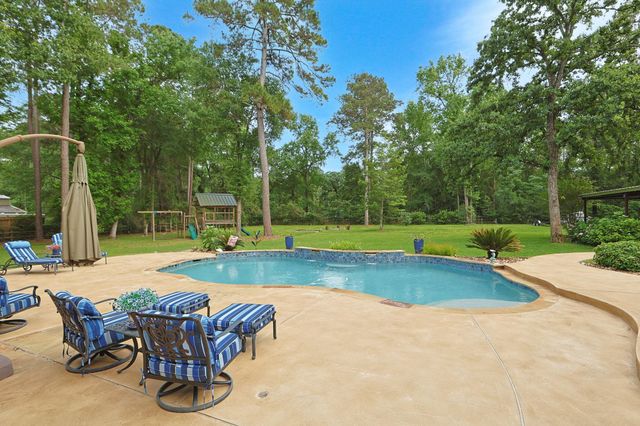17303 Indigo Hills Drive, Magnolia, TX 77355
