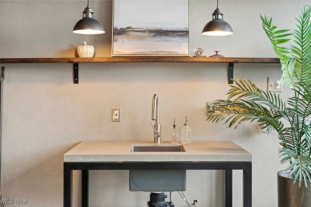 1133 W 9th Street 315, Cleveland, OH 44113