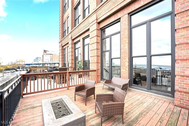 1133 W 9th Street 315, Cleveland, OH 44113