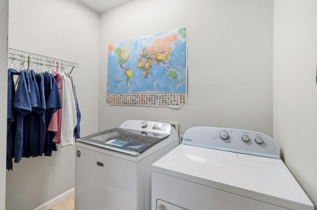 2857 MAYBROOK Dr, Sacramento, CA 95835