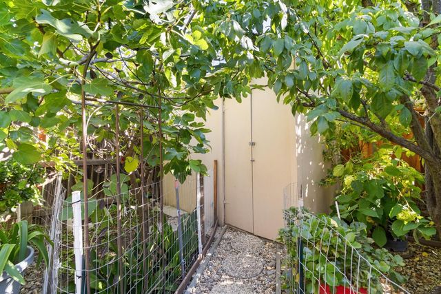 2857 MAYBROOK Dr, Sacramento, CA 95835