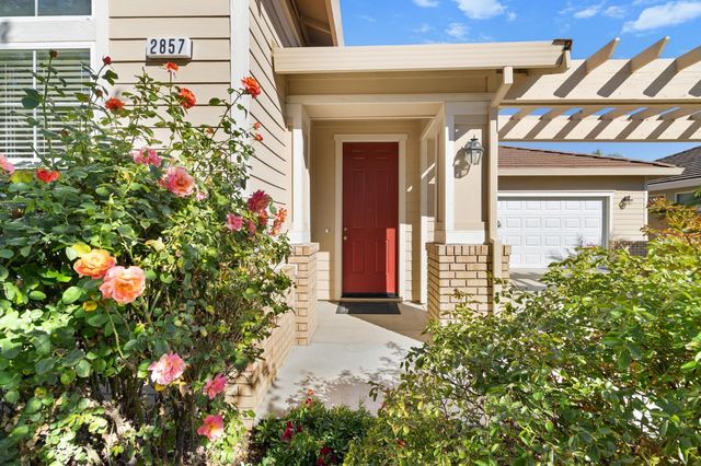 2857 MAYBROOK Dr, Sacramento, CA 95835