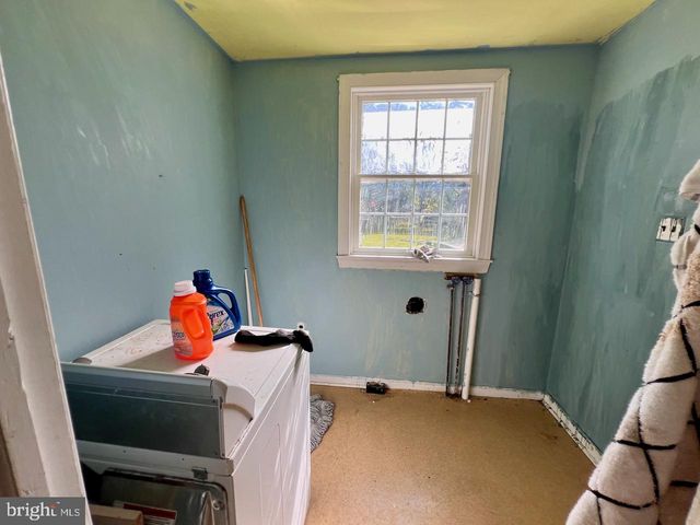 2706 EBRIGHT RD, Wilmington, DE 19810