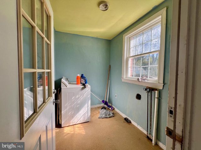 2706 EBRIGHT RD, Wilmington, DE 19810