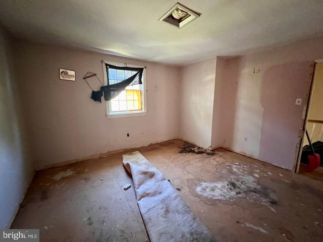 2706 EBRIGHT RD, Wilmington, DE 19810