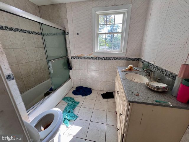 2706 EBRIGHT RD, Wilmington, DE 19810